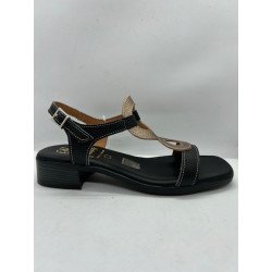 5607 sandales en cuir