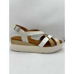 5670 Sandales compensées en cuir