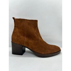 Bottines E/N en cuir camel Verriere