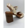 Sandale à talon doré Ohmysandals