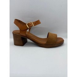 Sandale à talon camel en cuir