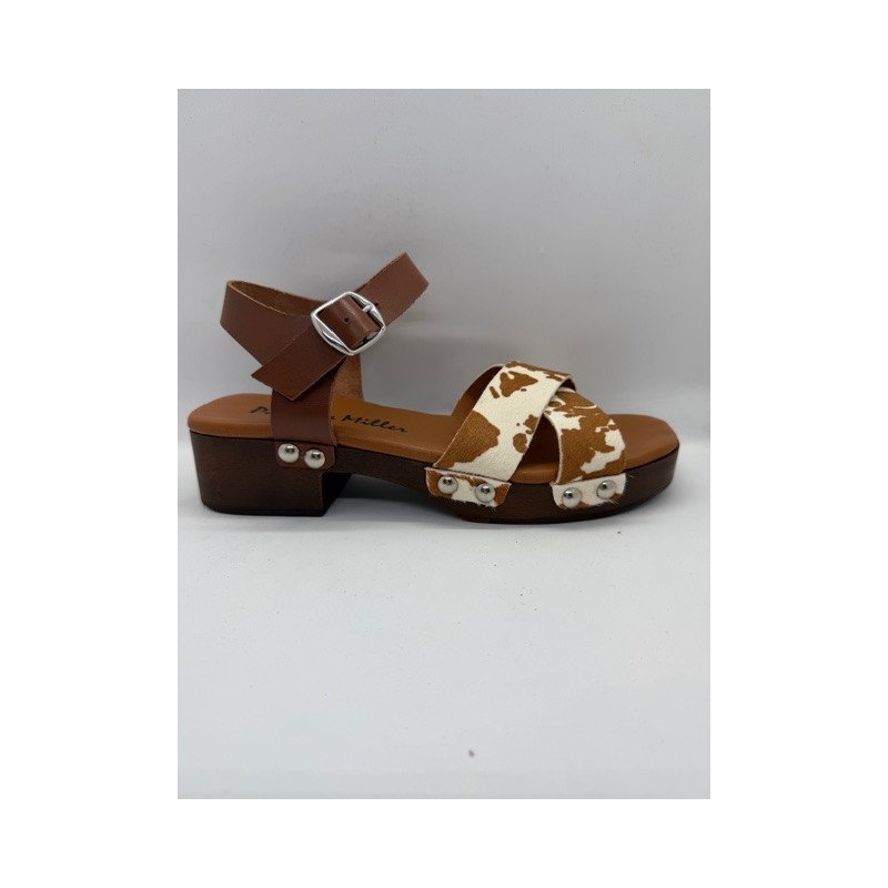 Sandale style sabot motif vache