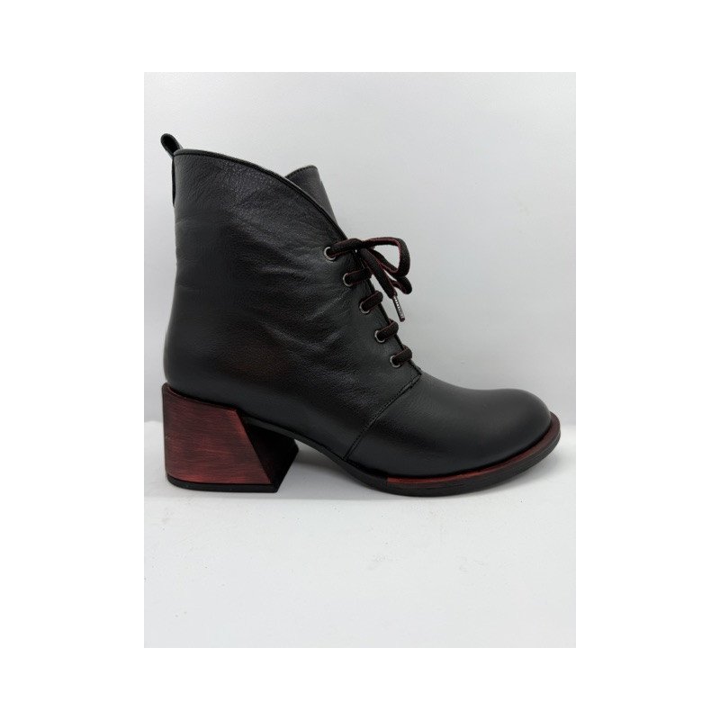 Bottines à talons lacets et fermeture éclair